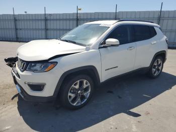  Salvage Jeep Compass