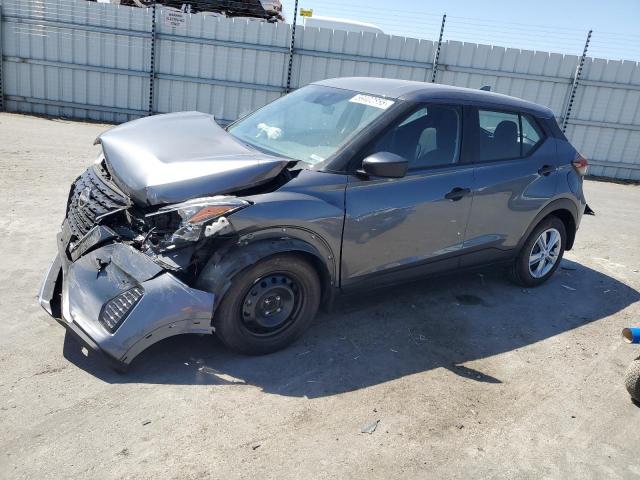  Salvage Nissan Kicks