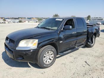  Salvage Mitsubishi Raider