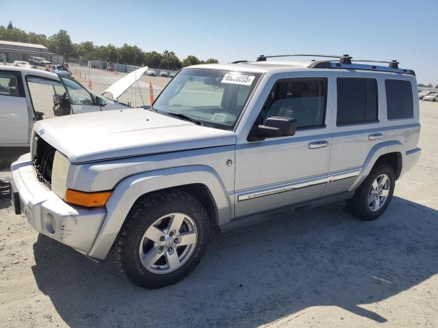  Salvage Jeep Commander