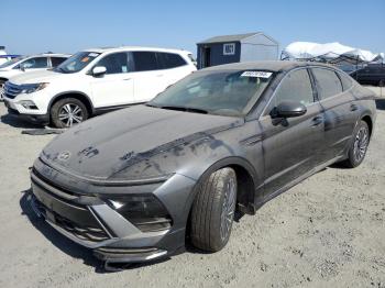  Salvage Hyundai SONATA