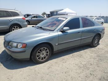  Salvage Volvo S60