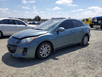  Salvage Mazda 3
