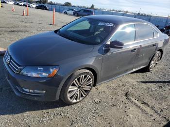  Salvage Volkswagen Passat