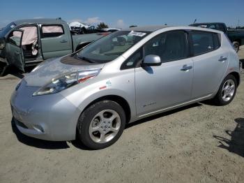  Salvage Nissan LEAF