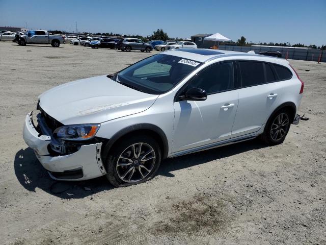  Salvage Volvo V60