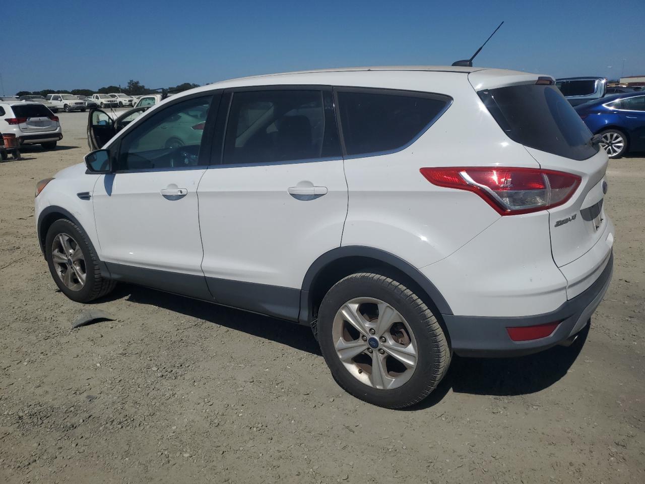 Ford Escape Se Image 2