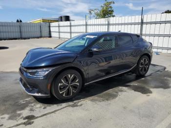  Salvage Kia EV6