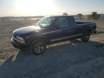  Salvage Chevrolet S-10