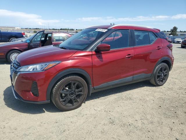  Salvage Nissan Kicks