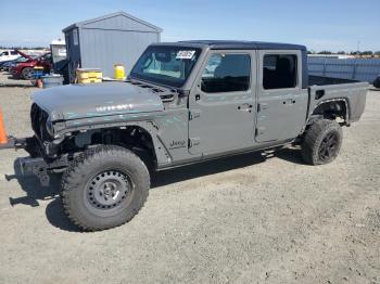  Salvage Jeep Gladiator