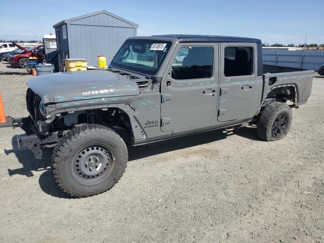  Salvage Jeep Gladiator