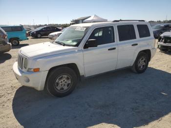  Salvage Jeep Patriot
