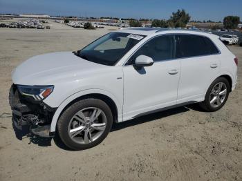  Salvage Audi Q3