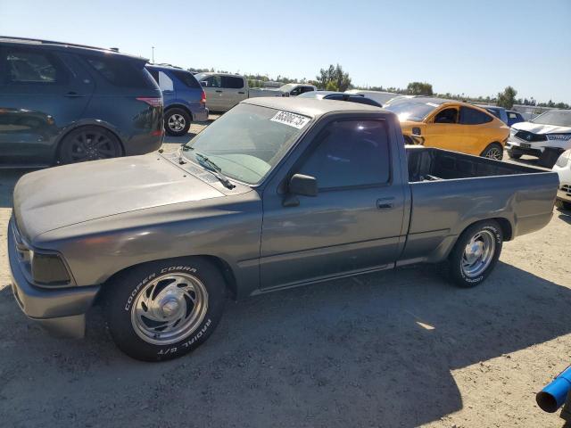  Salvage Toyota Pickup