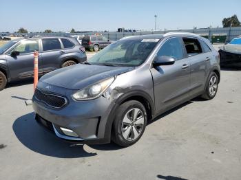  Salvage Kia Niro