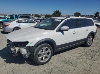  Salvage Volvo XC70