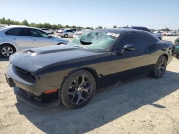  Salvage Dodge Challenger