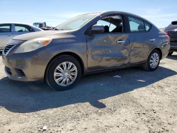  Salvage Nissan Versa