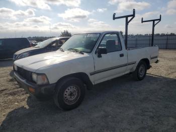  Salvage Toyota Pickup