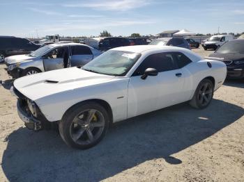  Salvage Dodge Challenger