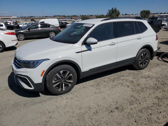  Salvage Volkswagen Tiguan
