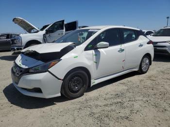  Salvage Nissan LEAF
