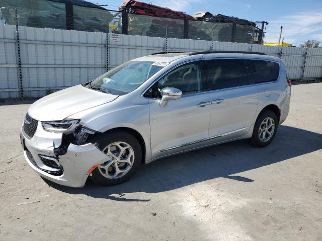  Salvage Chrysler Pacifica