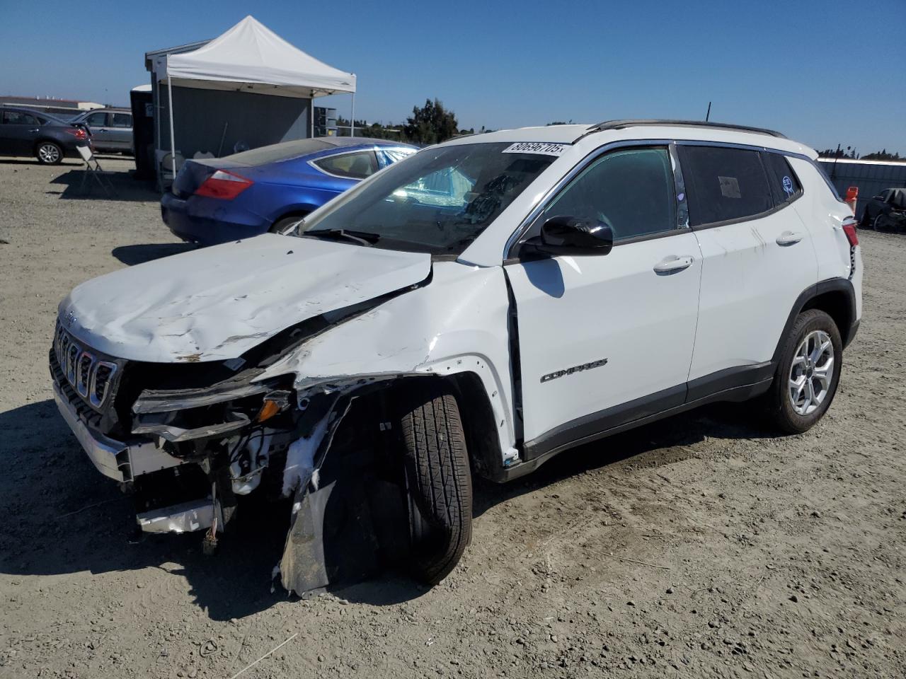 Jeep Compass Latitude Image 1