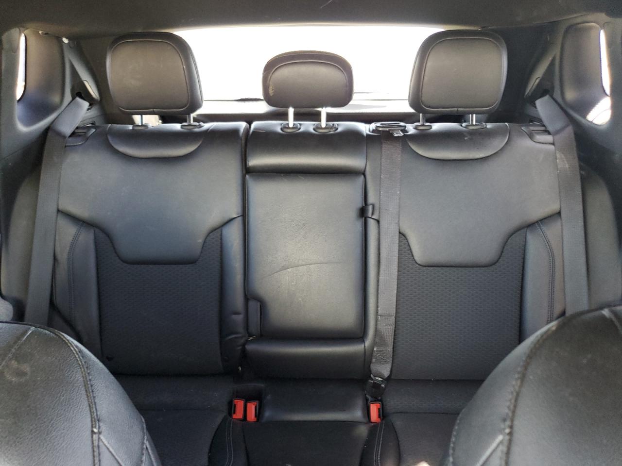 Jeep Compass Latitude Image 14