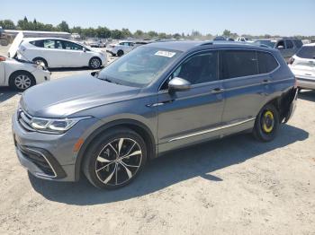  Salvage Volkswagen Tiguan