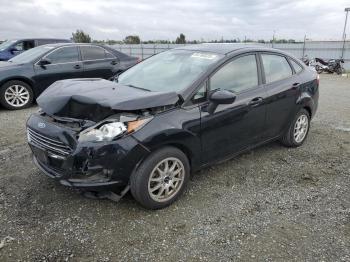  Salvage Ford Fiesta