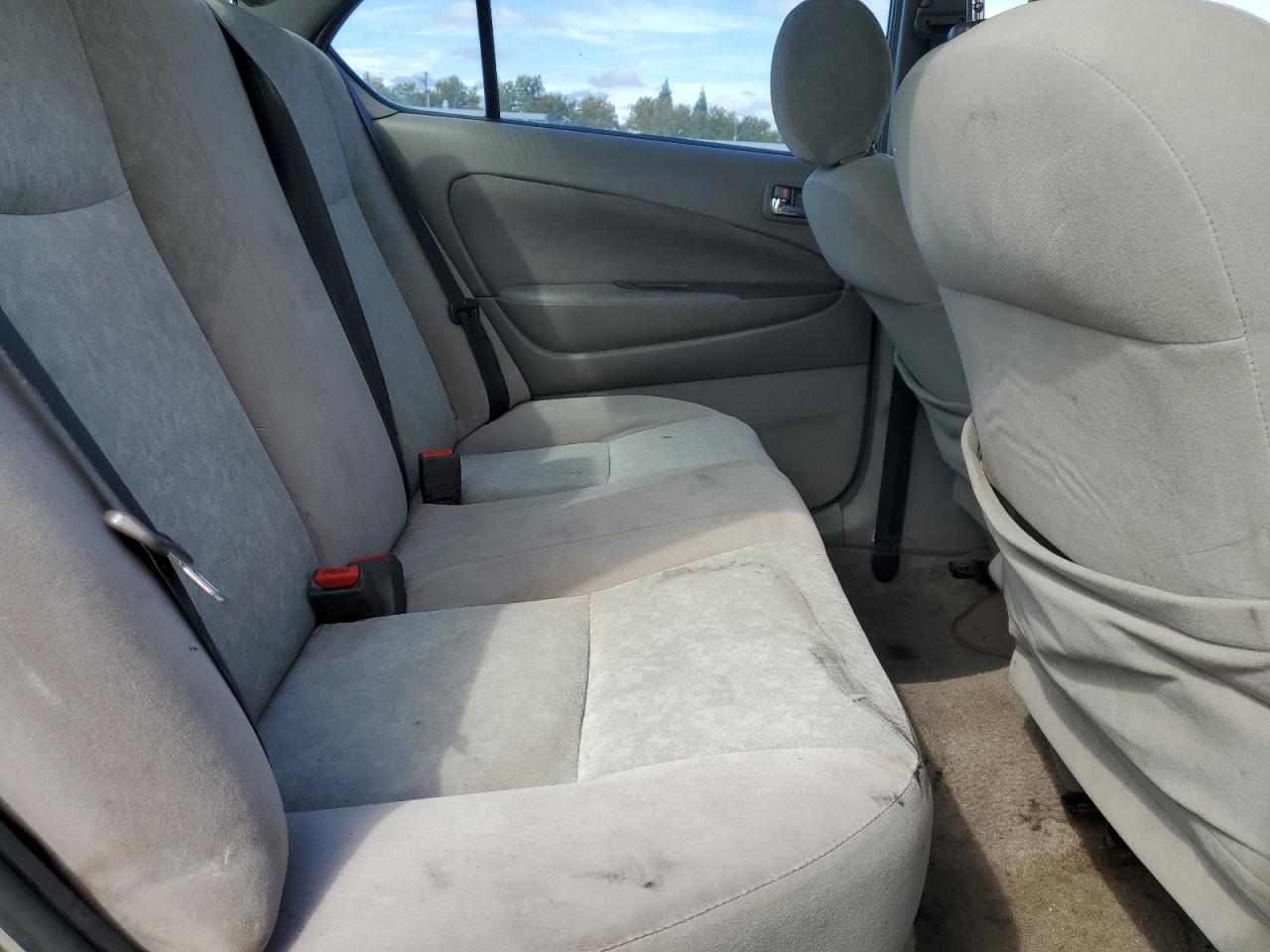 Toyota Prius Image 12