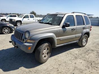  Salvage Jeep Liberty