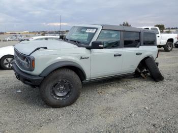  Salvage Ford Bronco