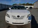 Toyota Camry Le Image 8