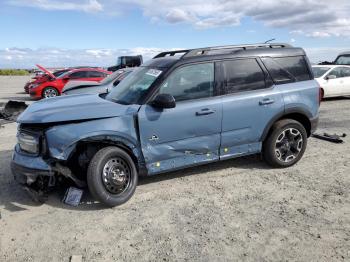  Salvage Ford Bronco
