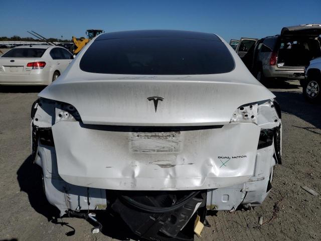 Tesla Model Y Image 12
