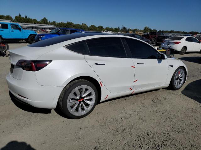 Tesla Model 3 Image 7