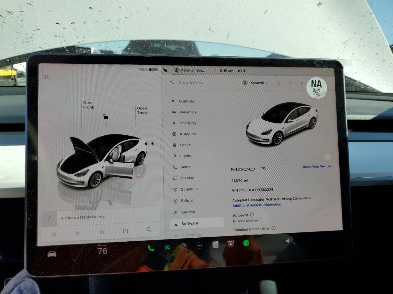 Tesla Model 3 Image 2