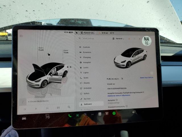 Tesla Model 3 Image 2