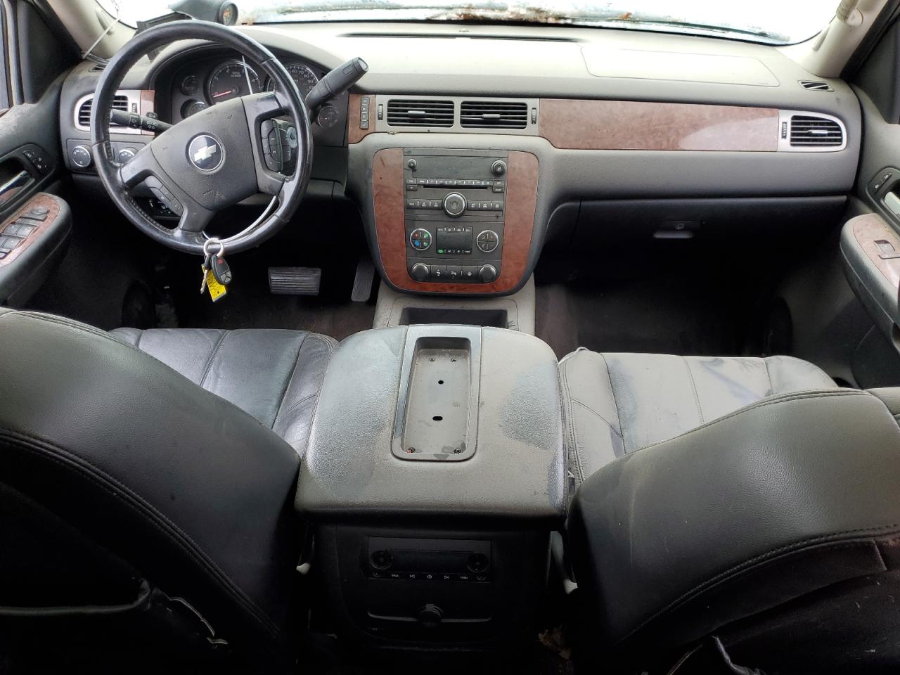 Chevrolet Silverado K3500 Image 5