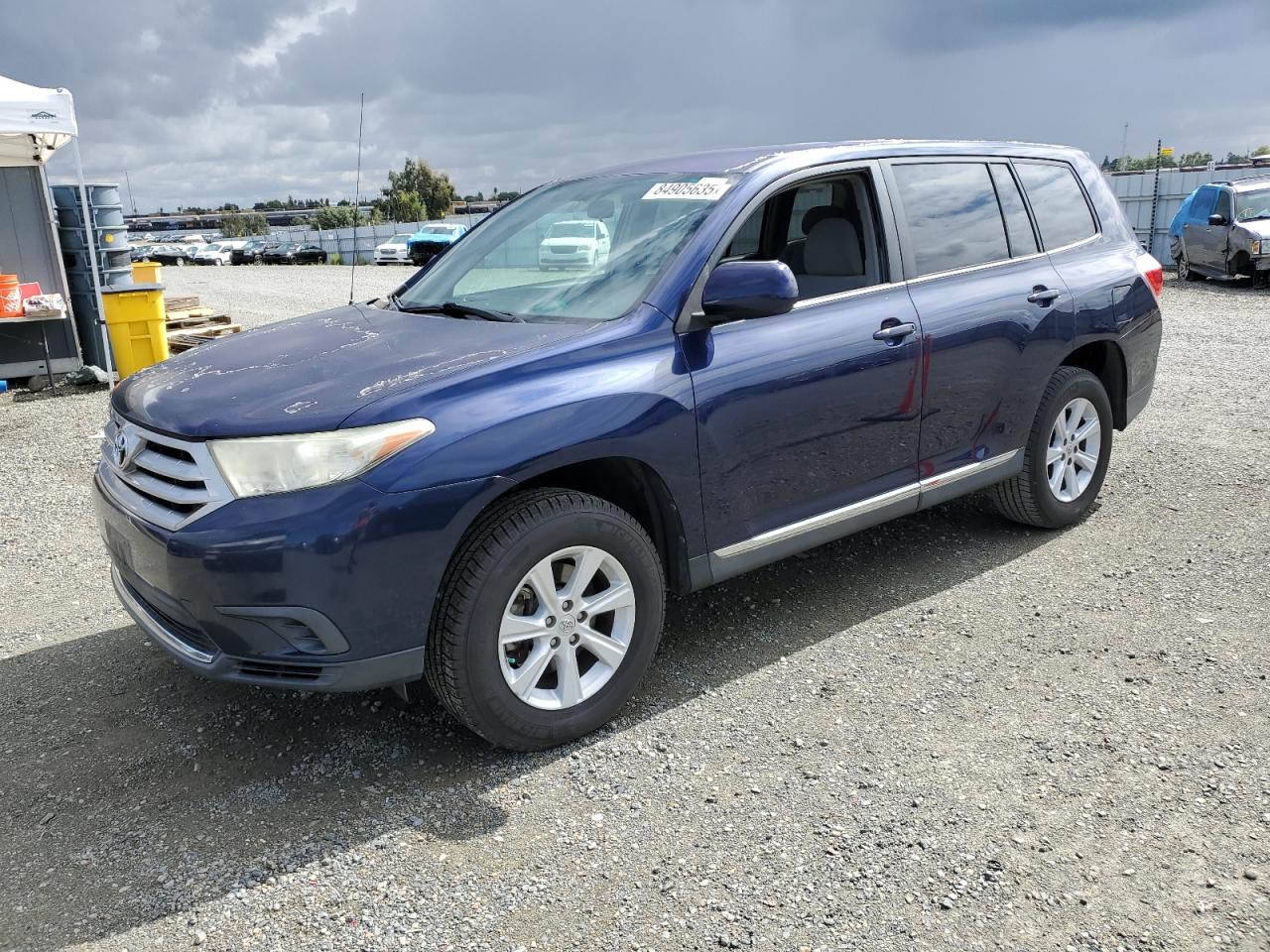 Toyota Highlander Base Image 1