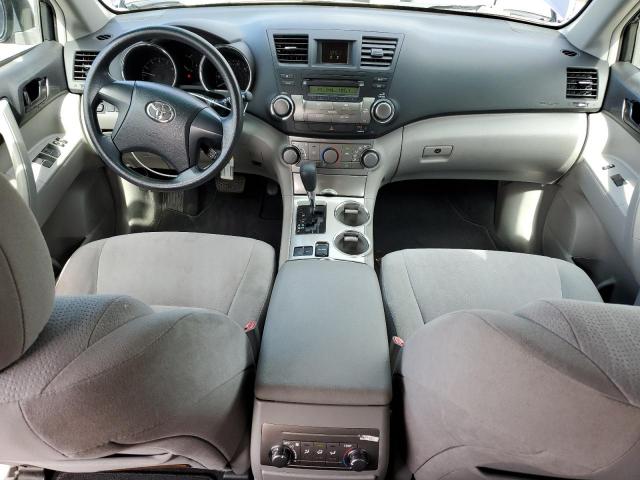 Toyota Highlander Base Image 2