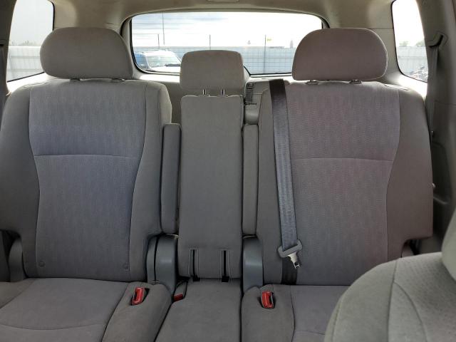 Toyota Highlander Base Image 7