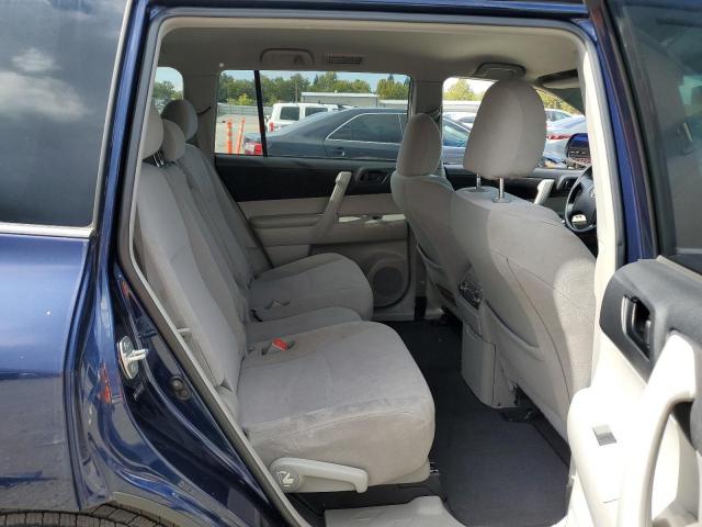 Toyota Highlander Base Image 13