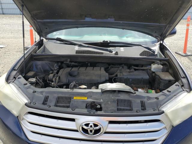 Toyota Highlander Base Image 12