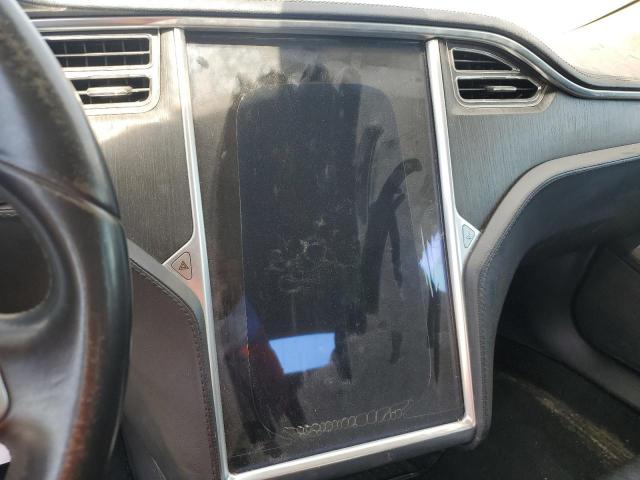 Tesla Model S Image 11