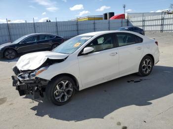  Salvage Kia Forte