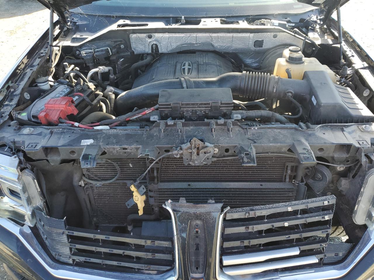 Lincoln Navigator L Image 2